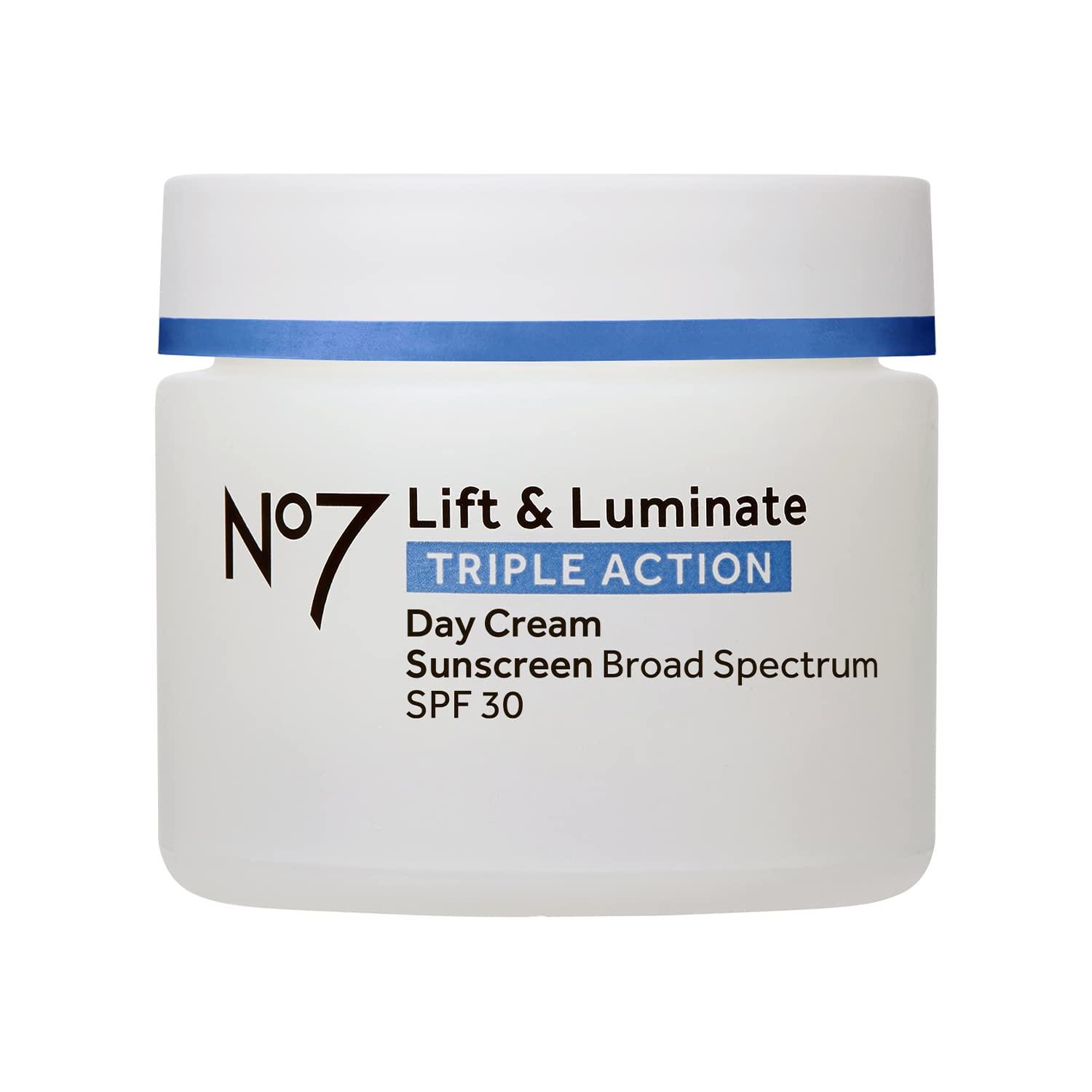Surprising Showdown: Moisturizers vs. Glass Skin Glow